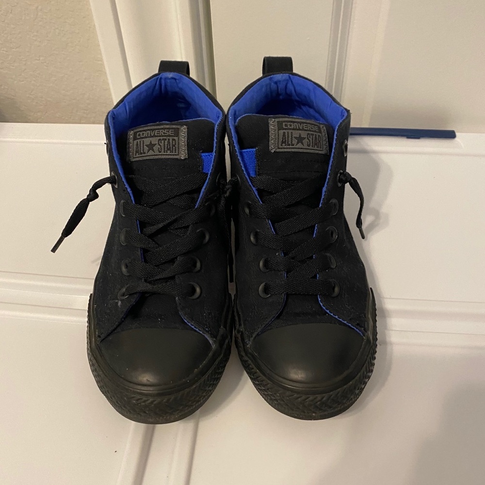 Blue converse